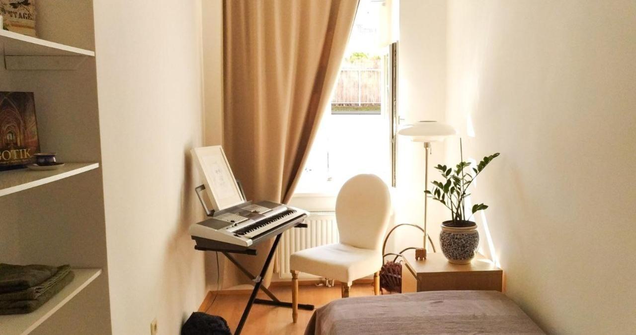'mozart' In A Shared Privatunterkunft